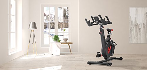 Life Fitness IC4 Indoor Cycle – Premium Heimtrainer mit 155mm Q-Faktor & Riemenantrieb